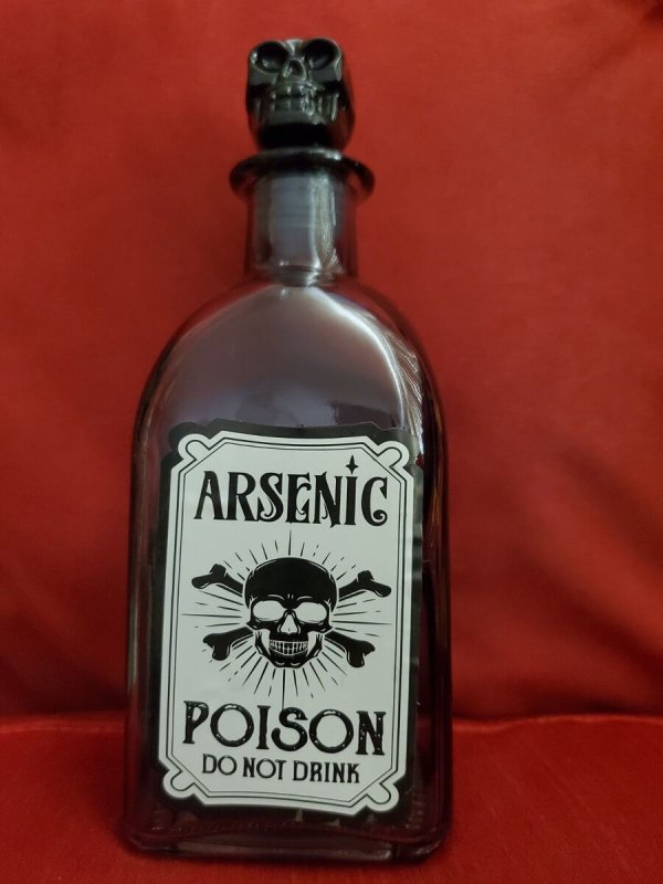 Arszenik Kultowy Znany Powszechnie Stosowany - 01